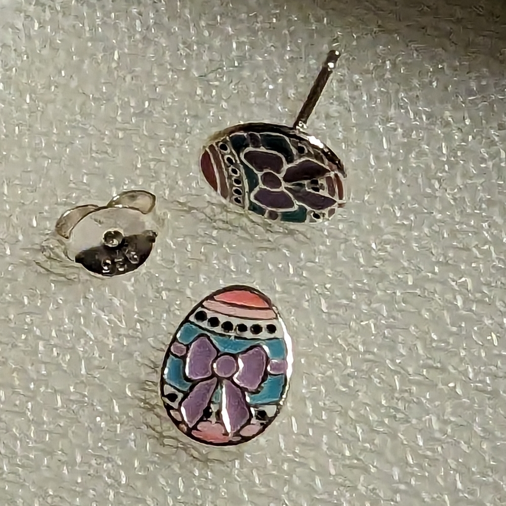 Sterling silver Easter egg earrings NWT